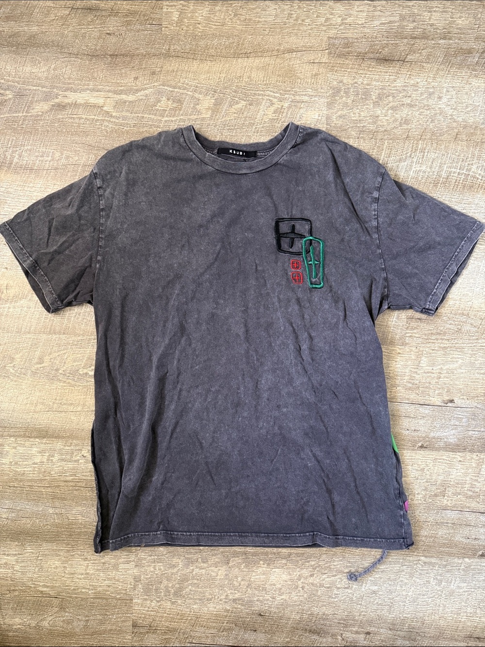 Ksubi Hidji Always Bee Biggie Tee Size Large